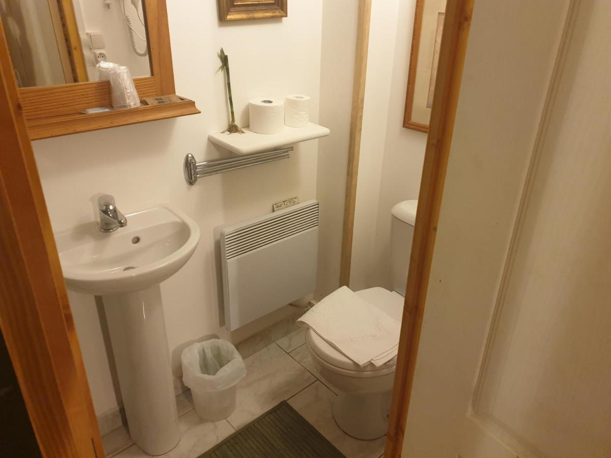 Le Poudrier Hotel Limoges Exterior foto
